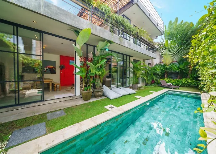 The Jungalow - 2Br Berawa Villa Near Beach, Cafe Del Mar & Padel *